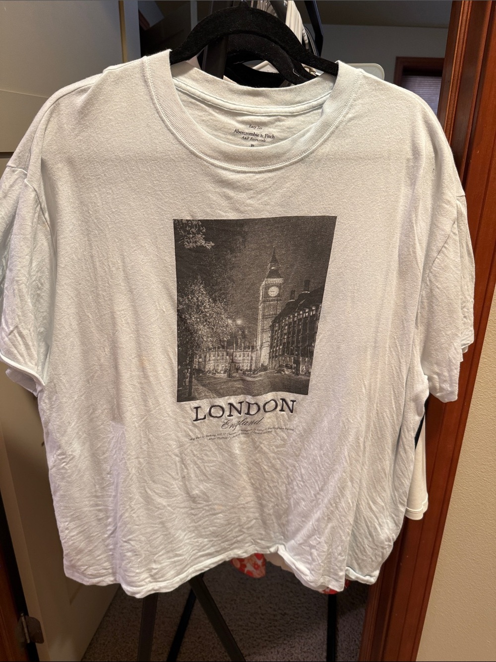 Abercrombie & Fitch White London Graphic Short Sleeve Tee